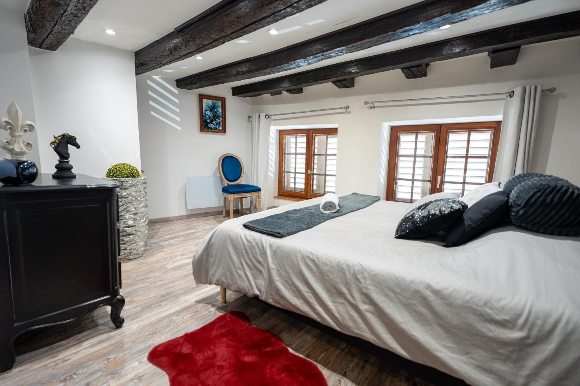 Appartement Des Chevaliers - Designed By C.M Селеста Экстерьер фото