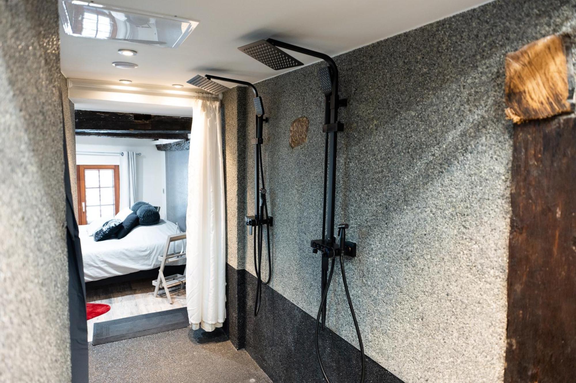 Appartement Des Chevaliers - Designed By C.M Селеста Экстерьер фото